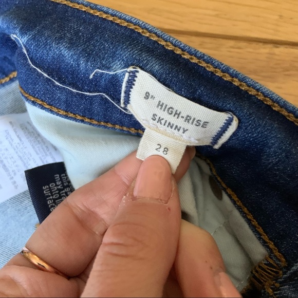 Madewell 9" high-Rise Skinny Jeans in Patty Wash 28 - Picture 3 of 5